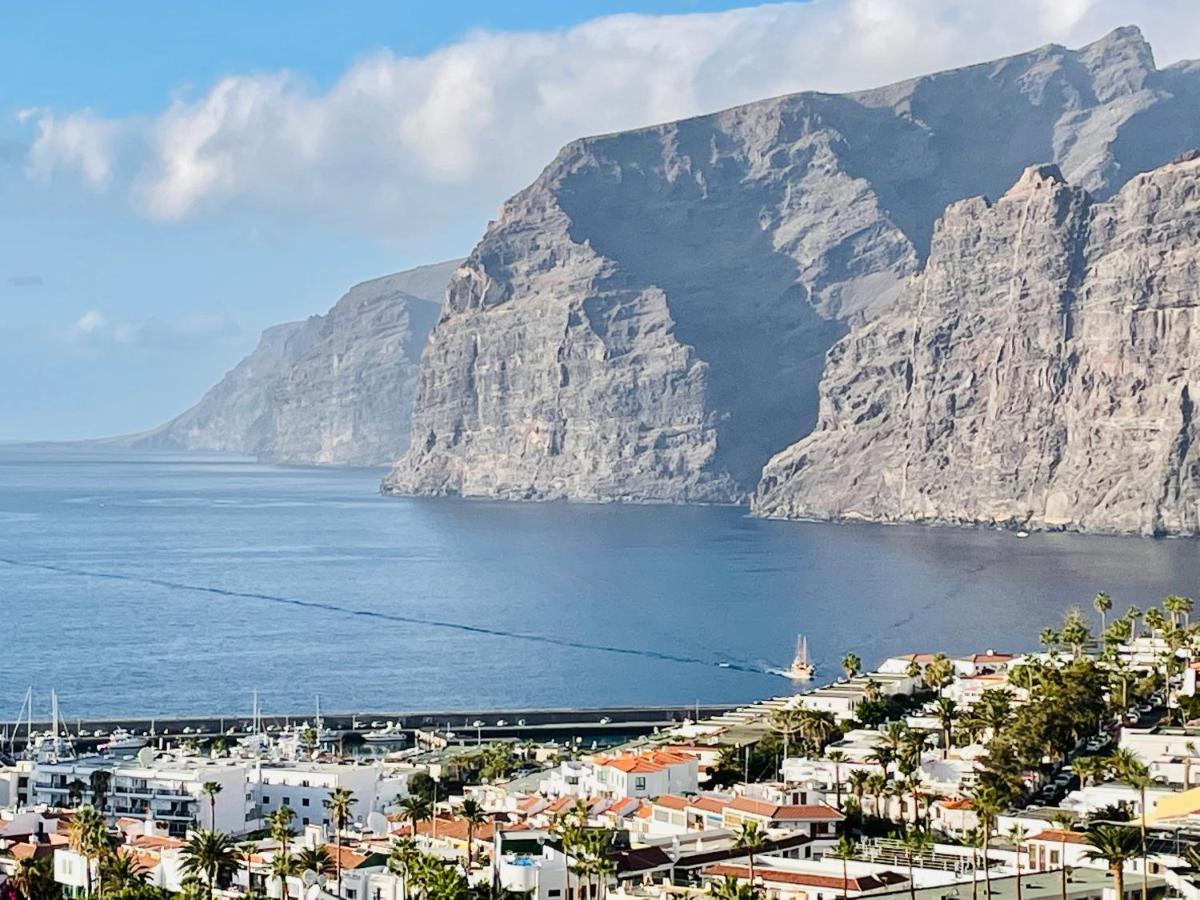 Amazing Duplex With Large Terrace And Sea Views Apartman Puerto de Santiago  Kültér fotó