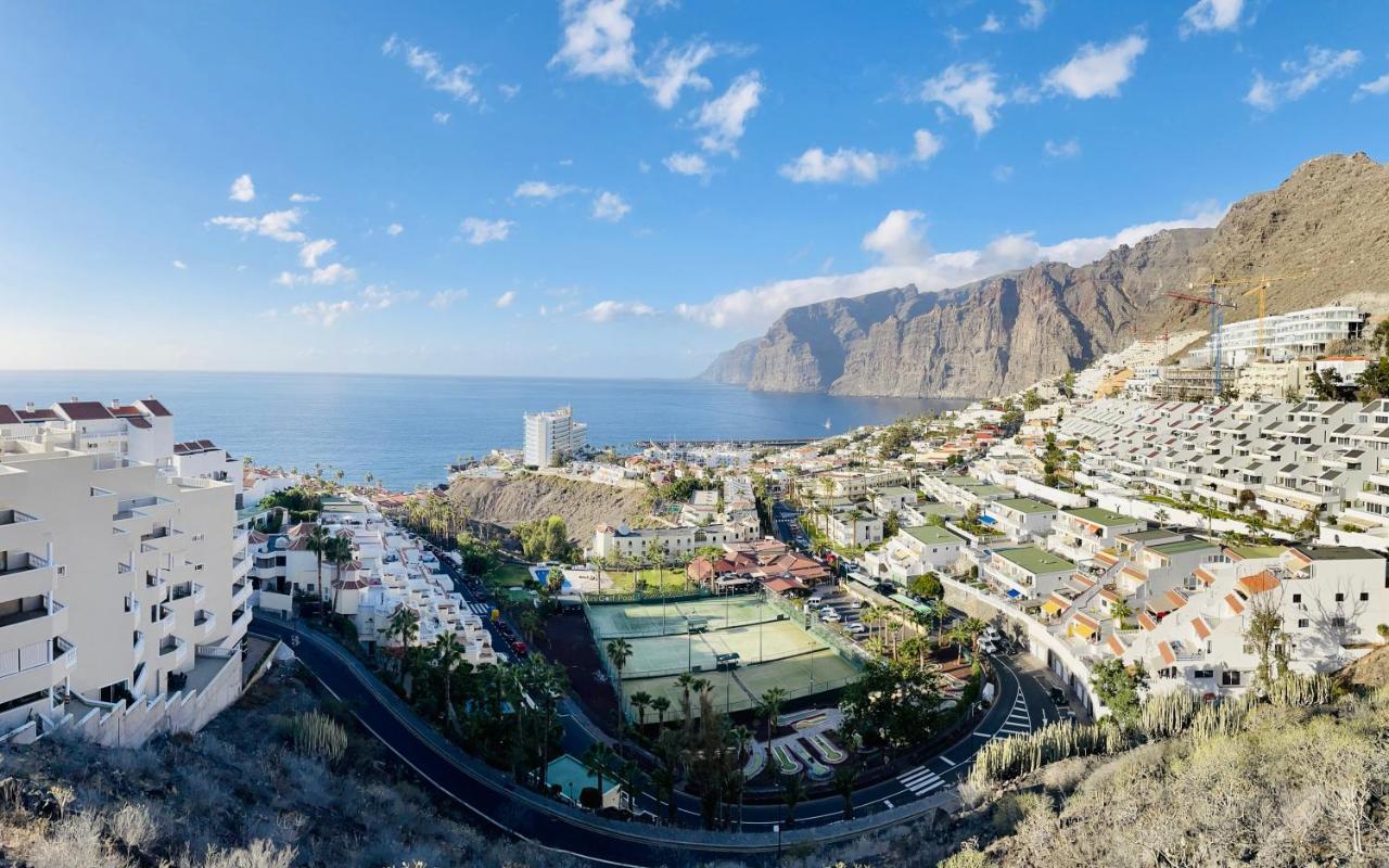Amazing Duplex With Large Terrace And Sea Views Apartman Puerto de Santiago  Kültér fotó